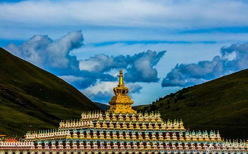 成都到亞青寺怎么走 從成都游玩到亞青寺要多少錢