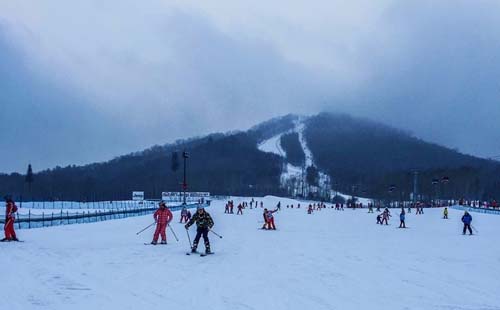 長白山萬達滑雪場攻略  長白山萬達滑雪場開放月份是什么時候