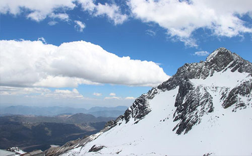 6月份玉龍雪山還有雪嗎 6月份適合去玉龍雪山嗎