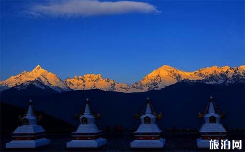 玉龍雪山和梅里雪山哪個好