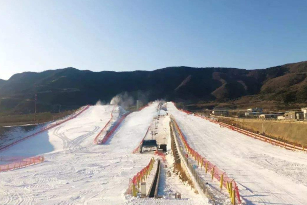 北京溫泉冰雪體育公園