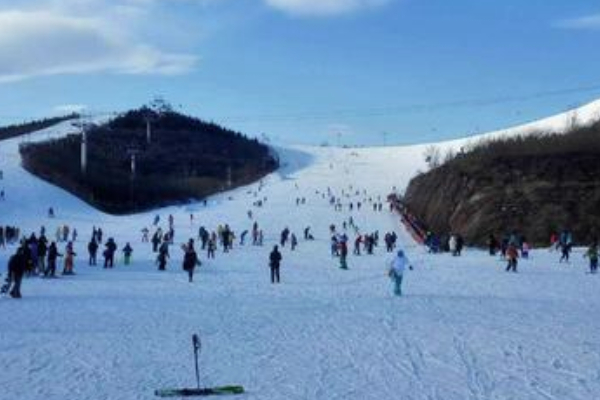 2020玉龍雪山滑雪場開放時間 玉龍雪山滑雪場門票多少錢