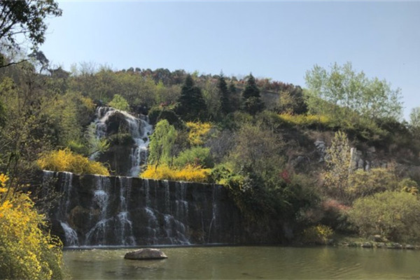 珠山宕口公園