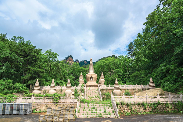 鞍山香巖寺