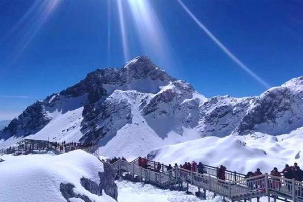 麗江玉龍雪山門票多少錢 麗江玉龍雪山自由行攻略