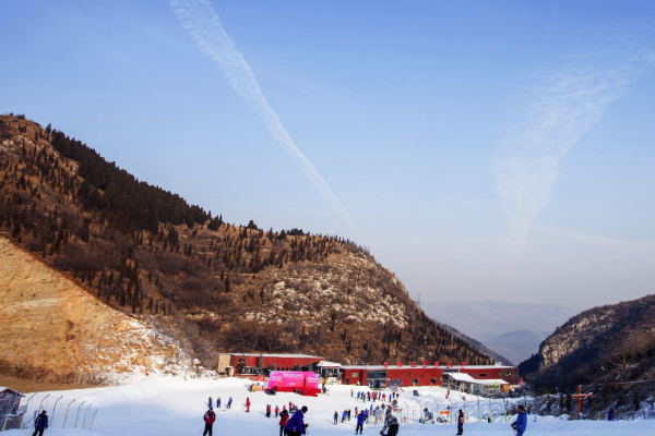 濟(jì)南滑雪場(chǎng)有哪些 濟(jì)南滑雪場(chǎng)哪個(gè)好玩