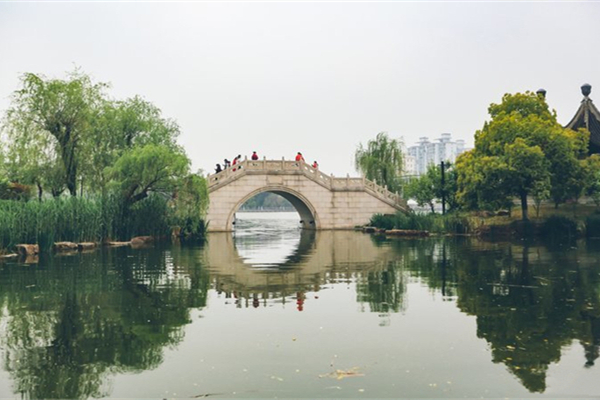 鳳城河梅園